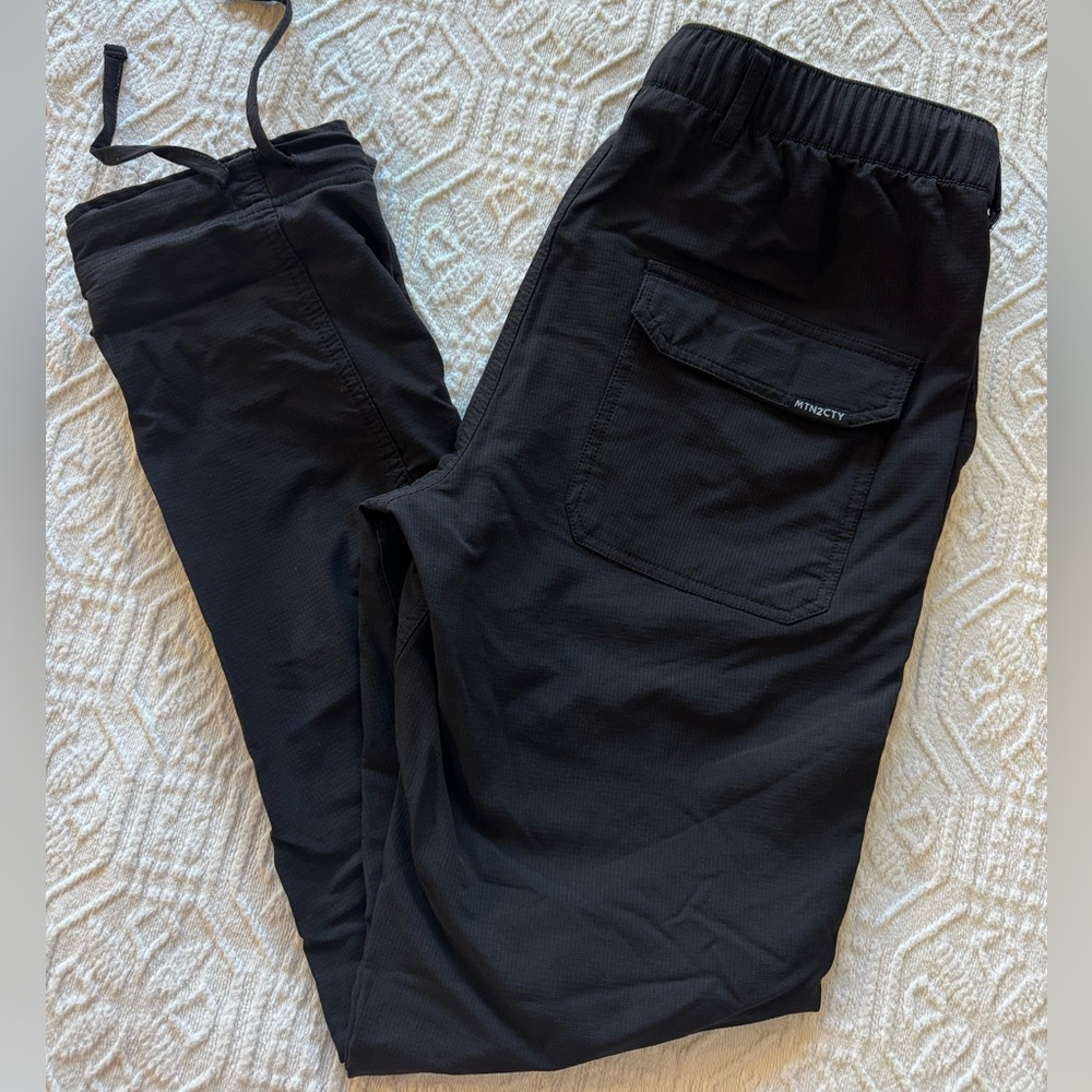 Coalatree Trailhead Pants, Women’s Medium in slim
